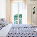 Сasa de vacaciones Stone House Dragan In The Very Center, With Pool Table, Two Balconies And The Sea View *