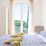 Stone House Dragan In The Very Center, With Pool Table, Two Balconies And The Sea View Сasa de vacaciones Bol