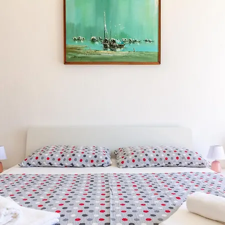 Holiday home Stone House Dragan In The Very Center, With Pool Table, Two Balconies And The Sea View *